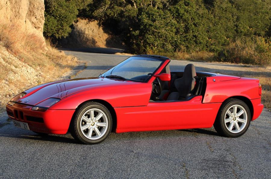 Детали экстерьера BMW Z1 (E30) 1988 года  (фото 39 из 88)